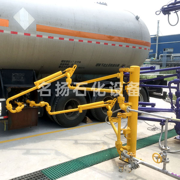 AL2543液氨装卸<a href='#' title='鹤管'>鹤管</a>使用现场3